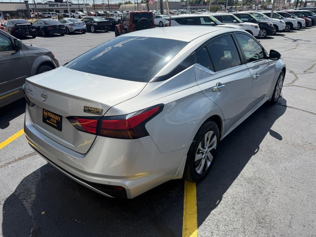 Nissan Altima 2.5 S 2023