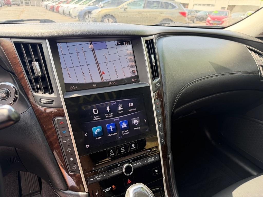 Infiniti Q50 3.0t LUXE 2019