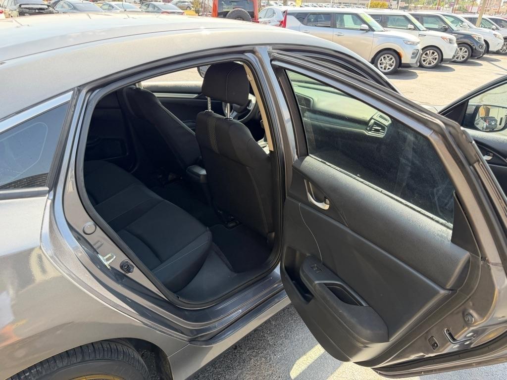 Honda Civic LX Sedan CVT 2016