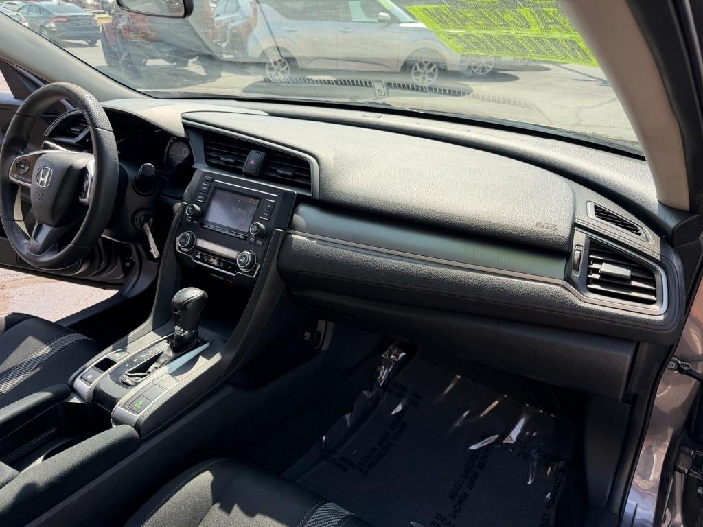 Honda Civic LX Sedan CVT 2016