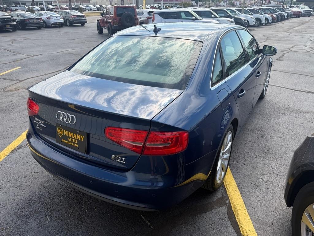 Audi A4 2.0T Sedan quattro Tiptronic 2013