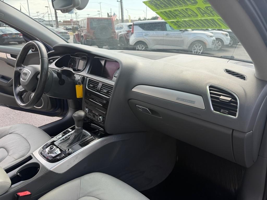Audi A4 2.0T Sedan quattro Tiptronic 2013