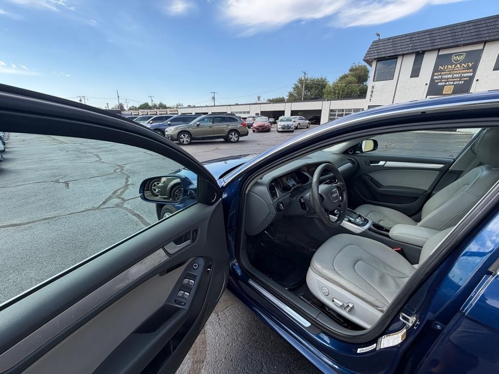 Audi A4 2.0T Sedan quattro Tiptronic 2013
