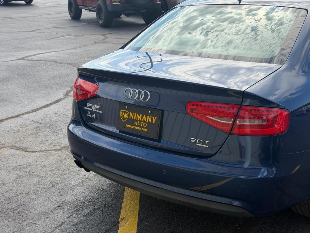 Audi A4 2.0T Sedan quattro Tiptronic 2013