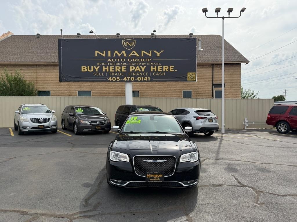 Chrysler 300 Limited RWD 2019