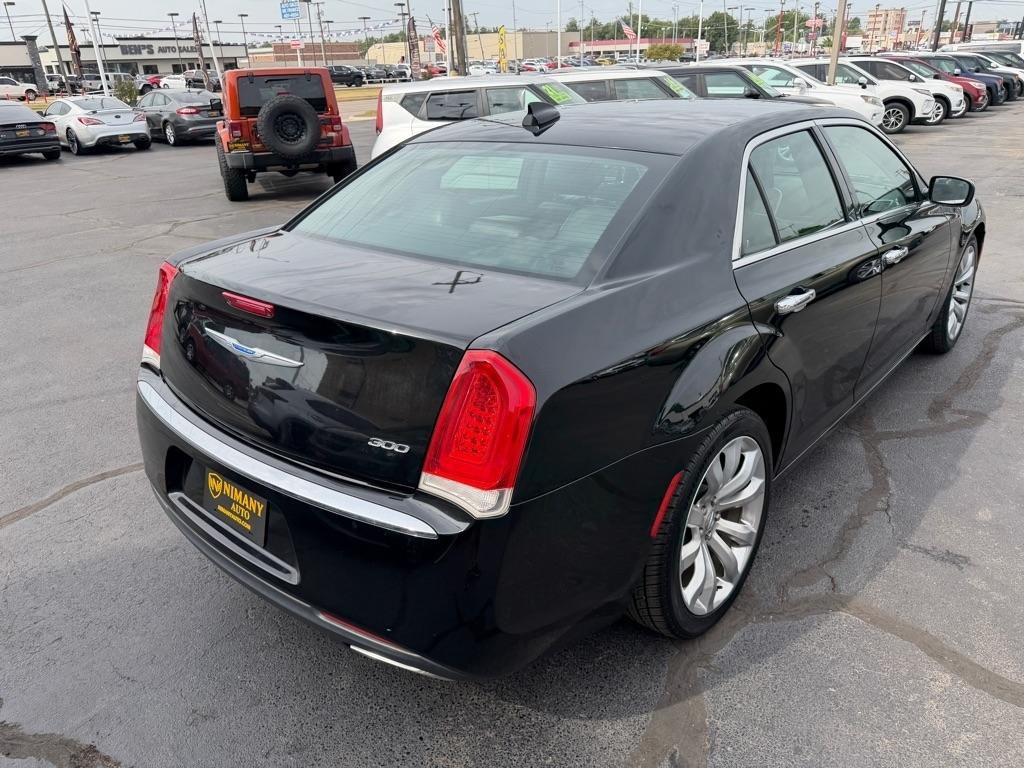 Chrysler 300 Limited RWD 2019