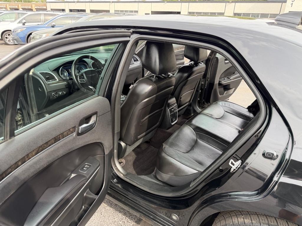 Chrysler 300 Limited RWD 2019
