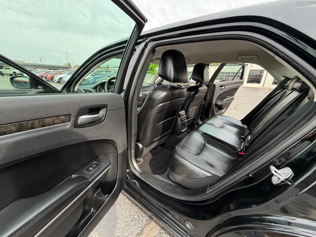 Chrysler 300 Limited RWD 2019