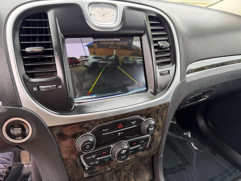 Chrysler 300 Limited RWD 2019