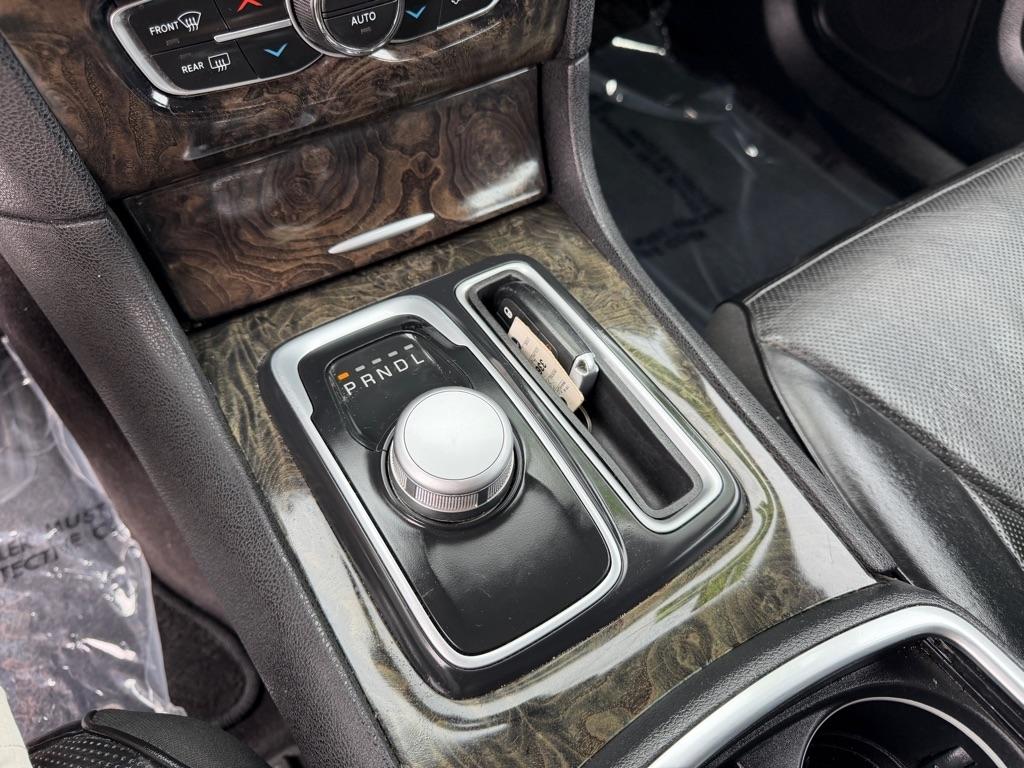 Chrysler 300 Limited RWD 2019