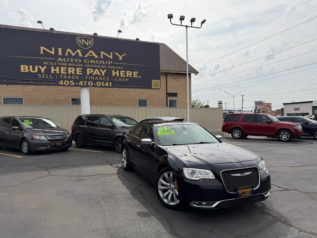 Chrysler 300 Limited RWD 2019