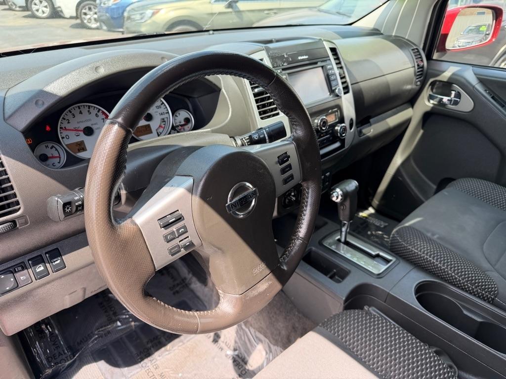 Nissan Frontier SL Crew Cab 5AT 4WD 2017