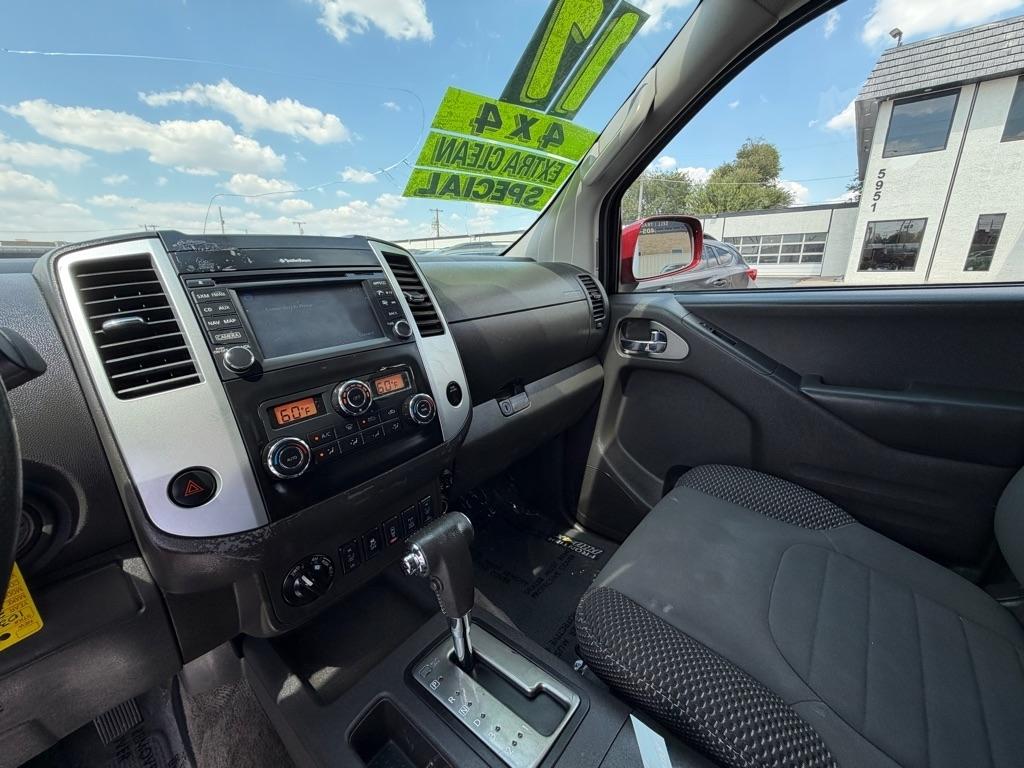 Nissan Frontier SL Crew Cab 5AT 4WD 2017