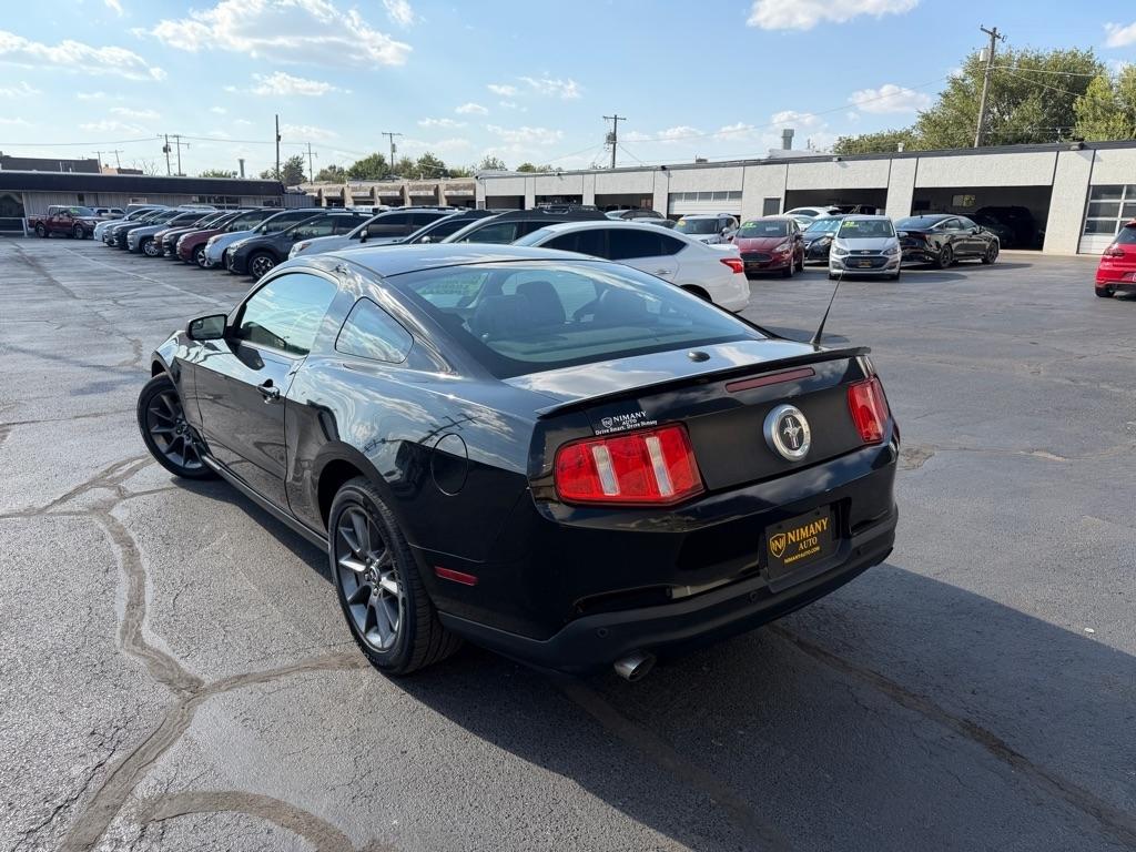 Ford Mustang V6 Coupe 2012