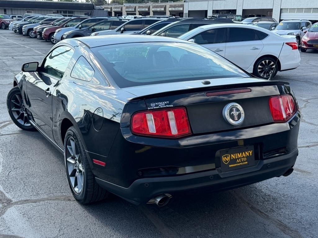 Ford Mustang V6 Coupe 2012