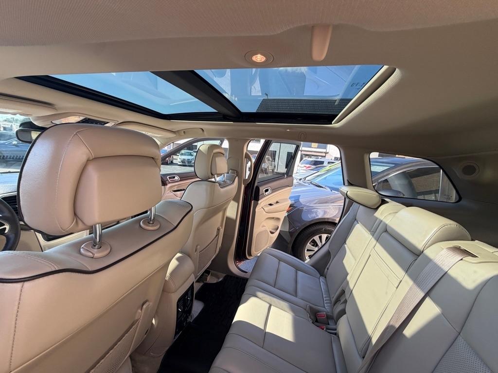 Jeep Grand Cherokee Overland 2WD 2017