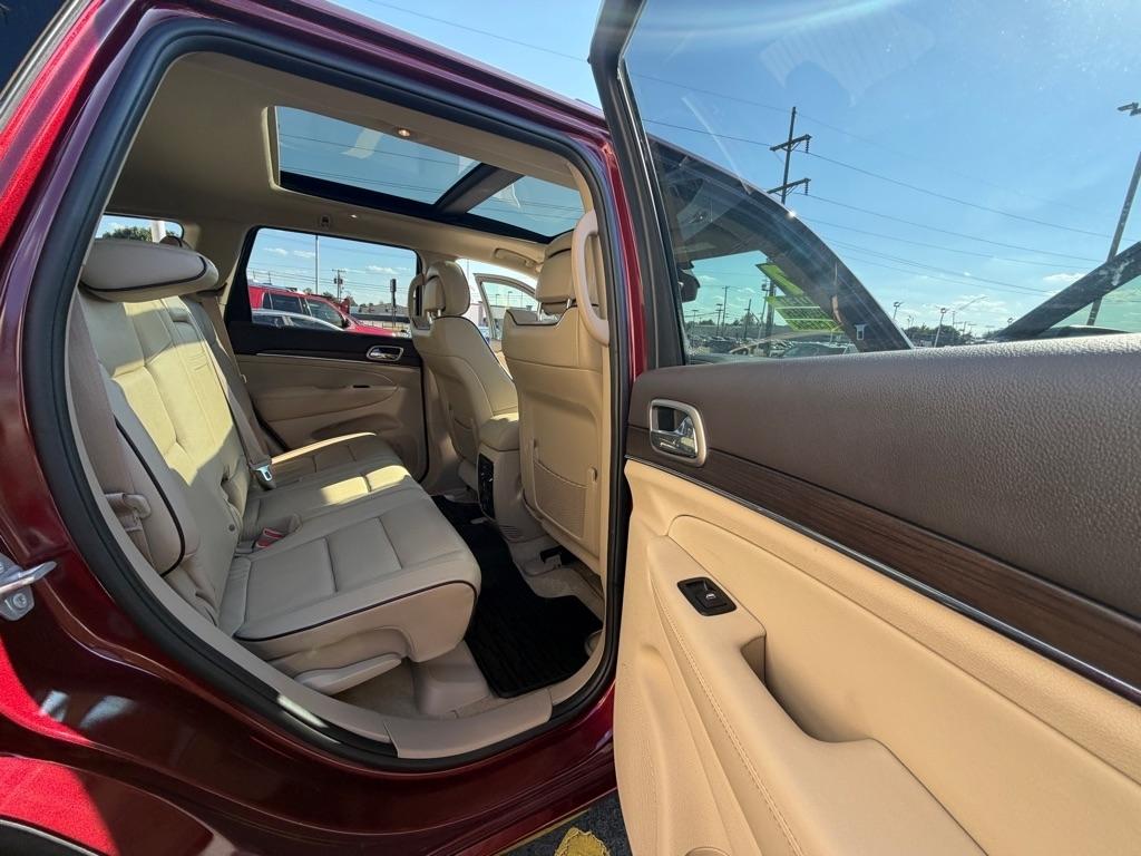 Jeep Grand Cherokee Overland 2WD 2017