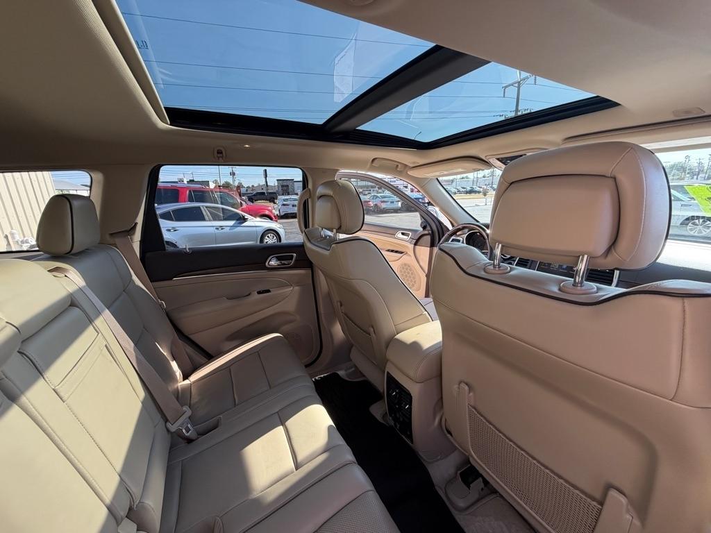 Jeep Grand Cherokee Overland 2WD 2017