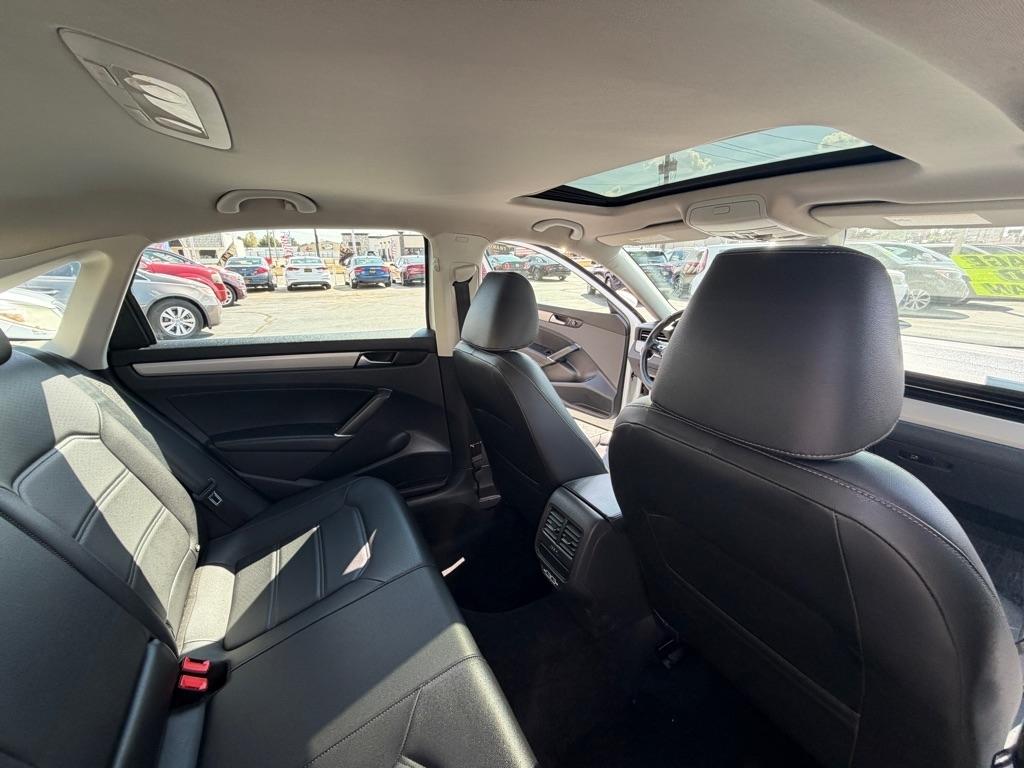 Volkswagen Passat SE 2021
