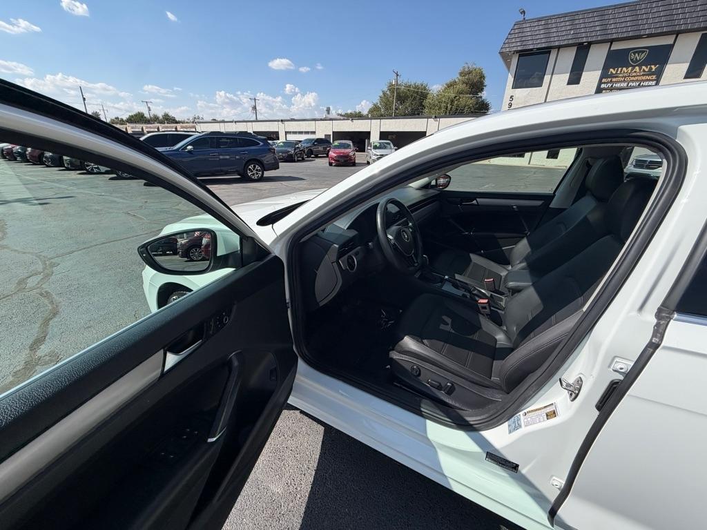 Volkswagen Passat SE 2021