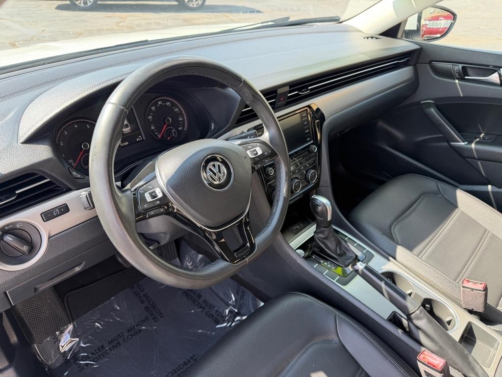 Volkswagen Passat SE 2021