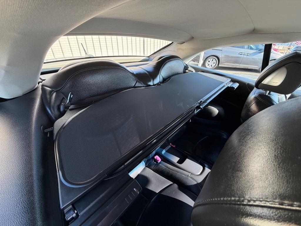 Infiniti Q60 Convertible Sport 6MT 2014