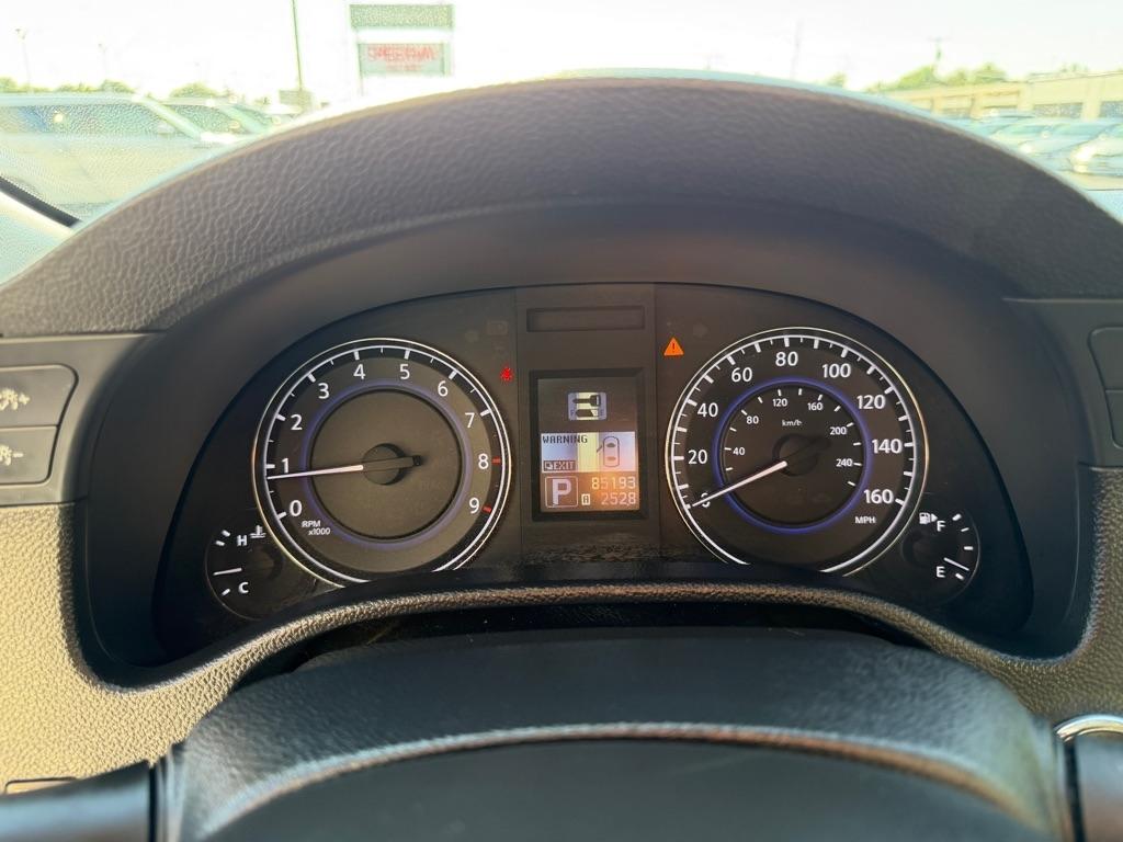 Infiniti Q60 Convertible Sport 6MT 2014