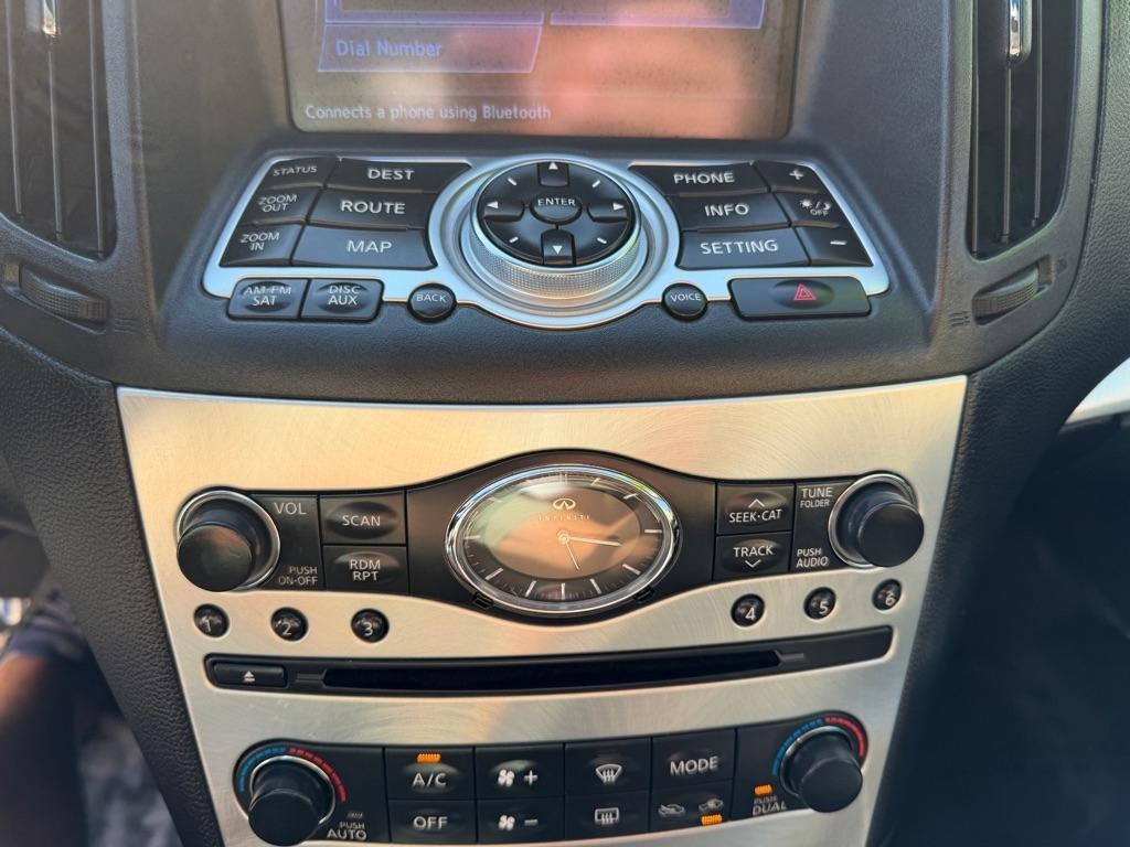 Infiniti Q60 Convertible Sport 6MT 2014