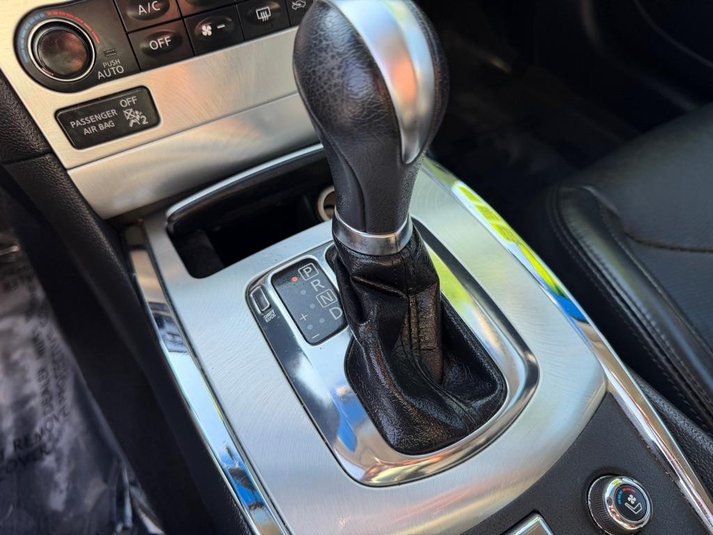 Infiniti Q60 Convertible Sport 6MT 2014
