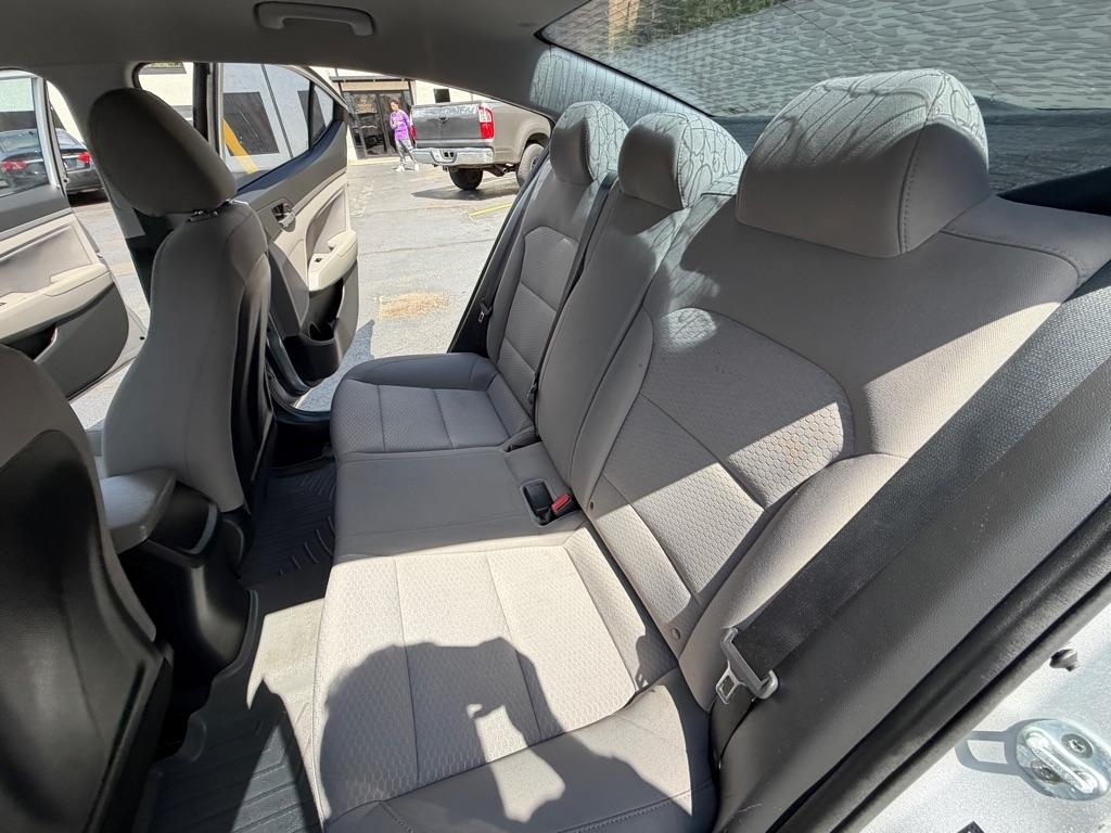 Hyundai Elantra Limited 2019