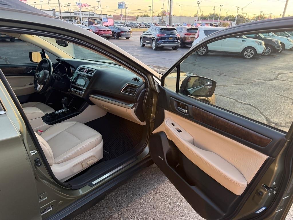Subaru Outback 2.5i Limited 2015