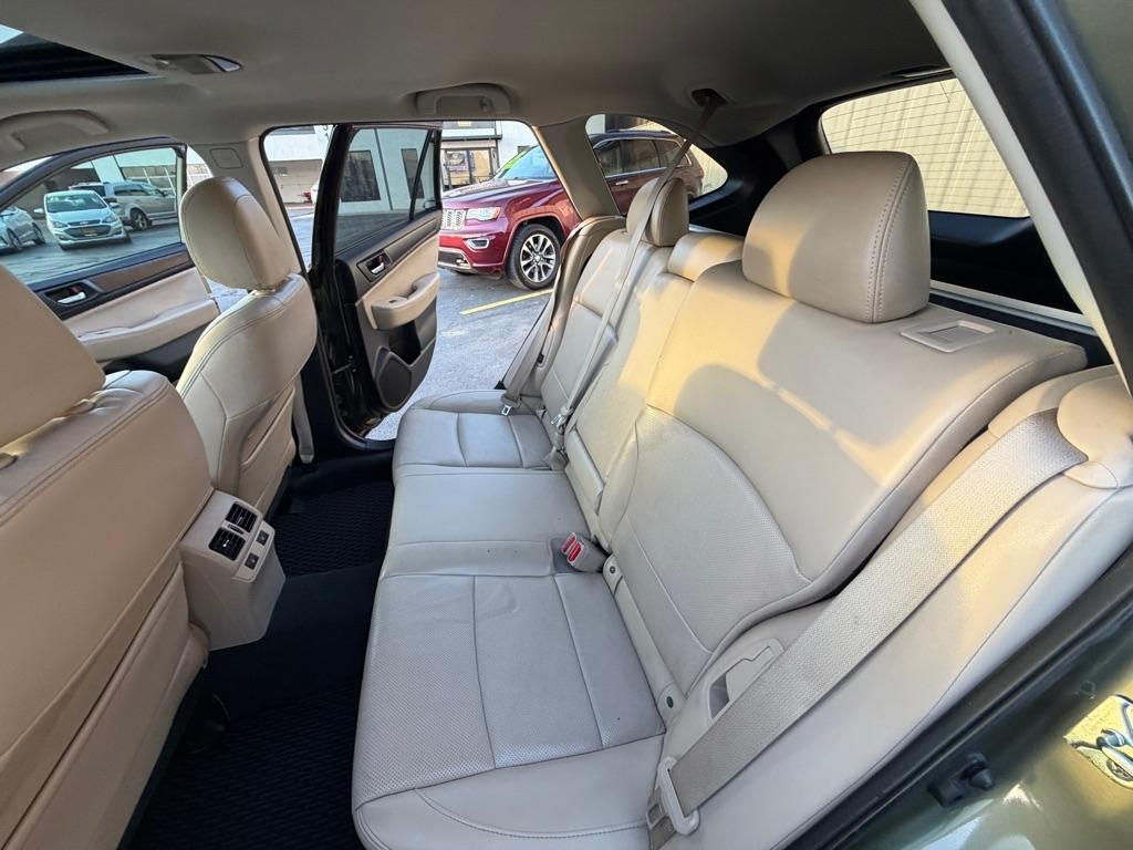 Subaru Outback 2.5i Limited 2015