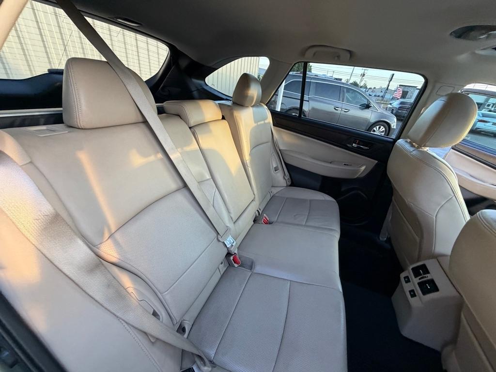 Subaru Outback 2.5i Limited 2015