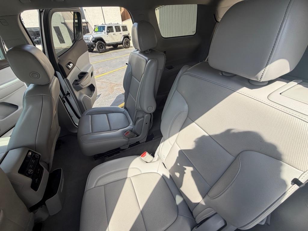 GMC Acadia SLT 2020