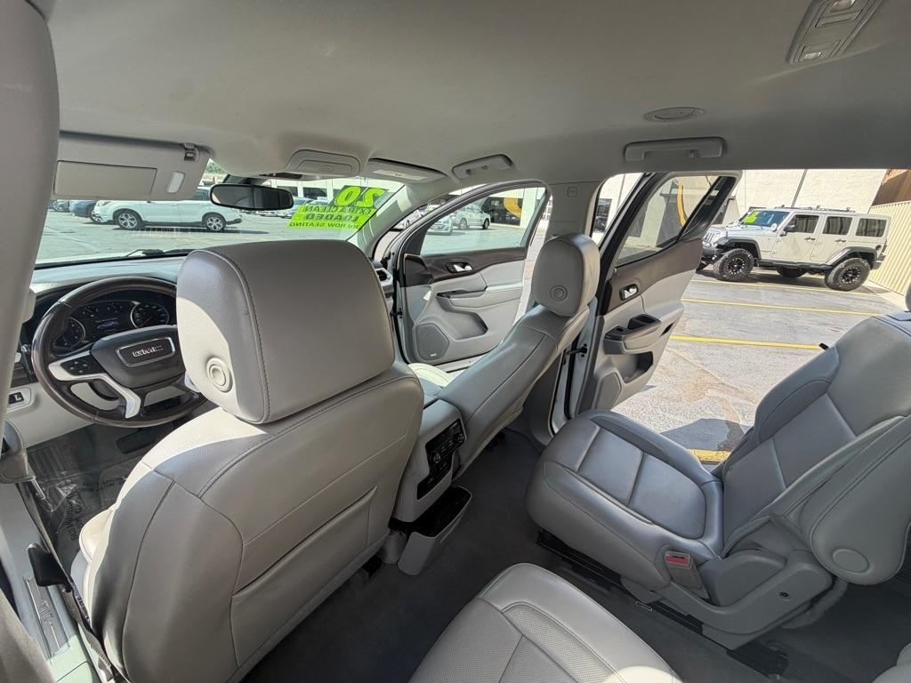 GMC Acadia SLT 2020