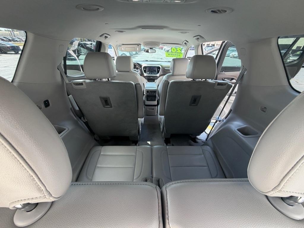 GMC Acadia SLT 2020