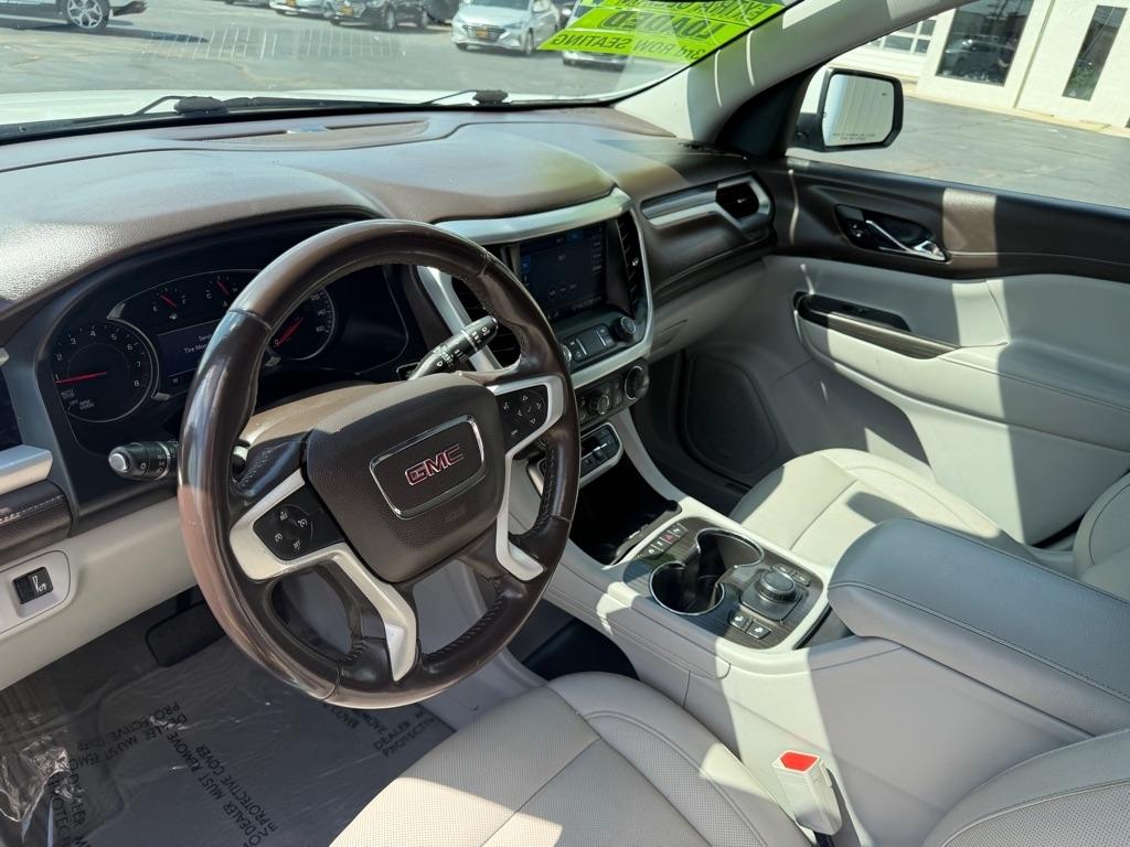 GMC Acadia SLT 2020