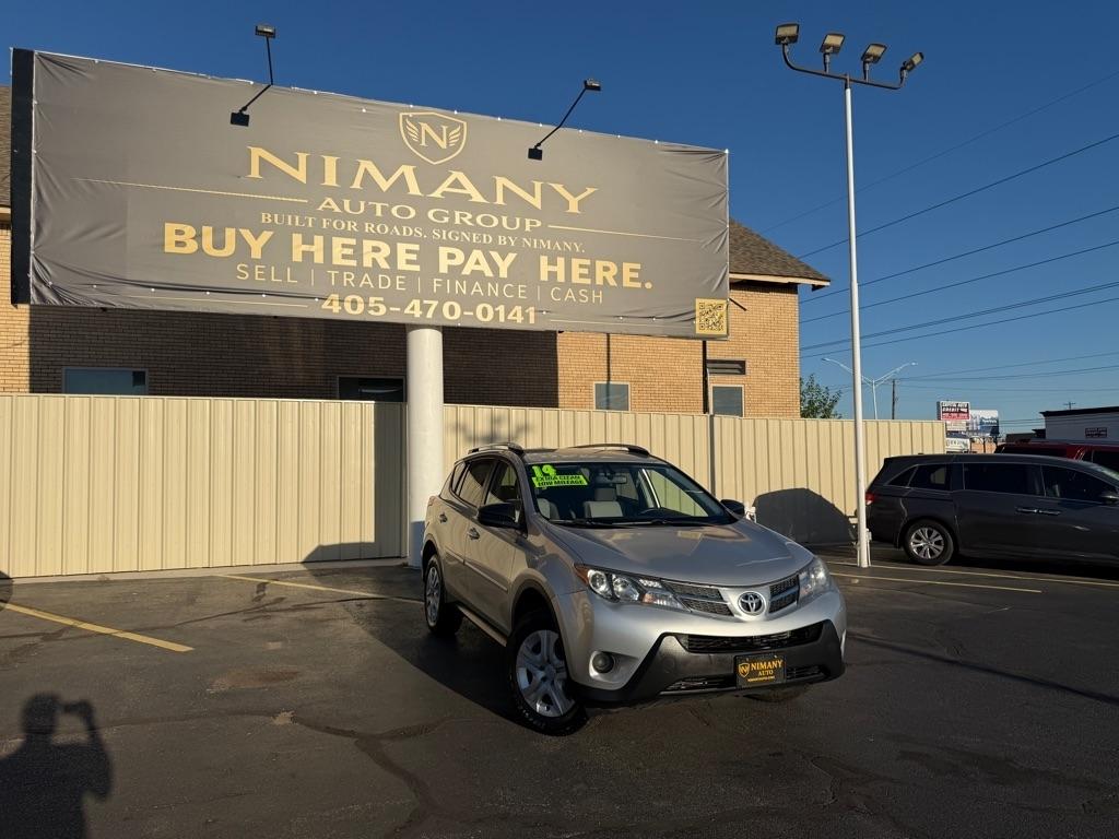 Toyota RAV4 LE FWD 2014