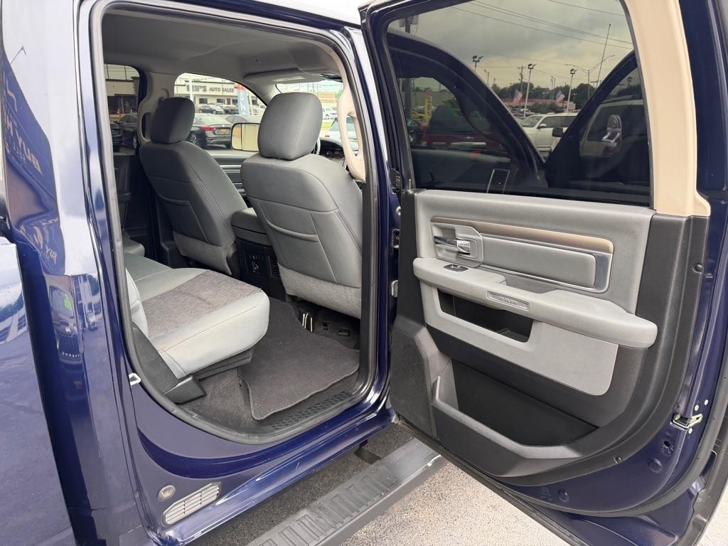 RAM 1500 SLT Crew Cab SWB 2WD 2018