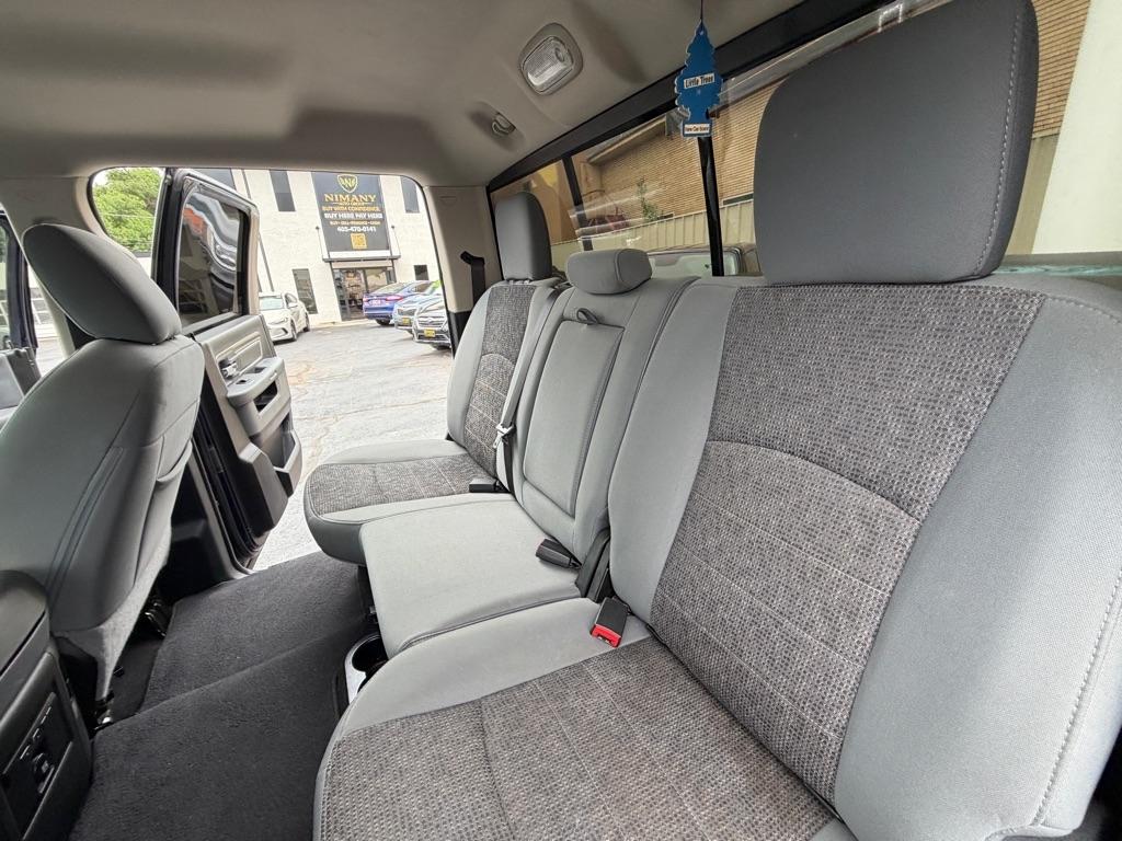 RAM 1500 SLT Crew Cab SWB 2WD 2018