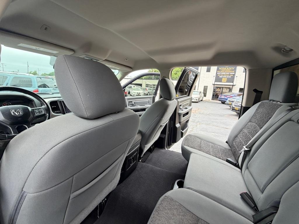 RAM 1500 SLT Crew Cab SWB 2WD 2018