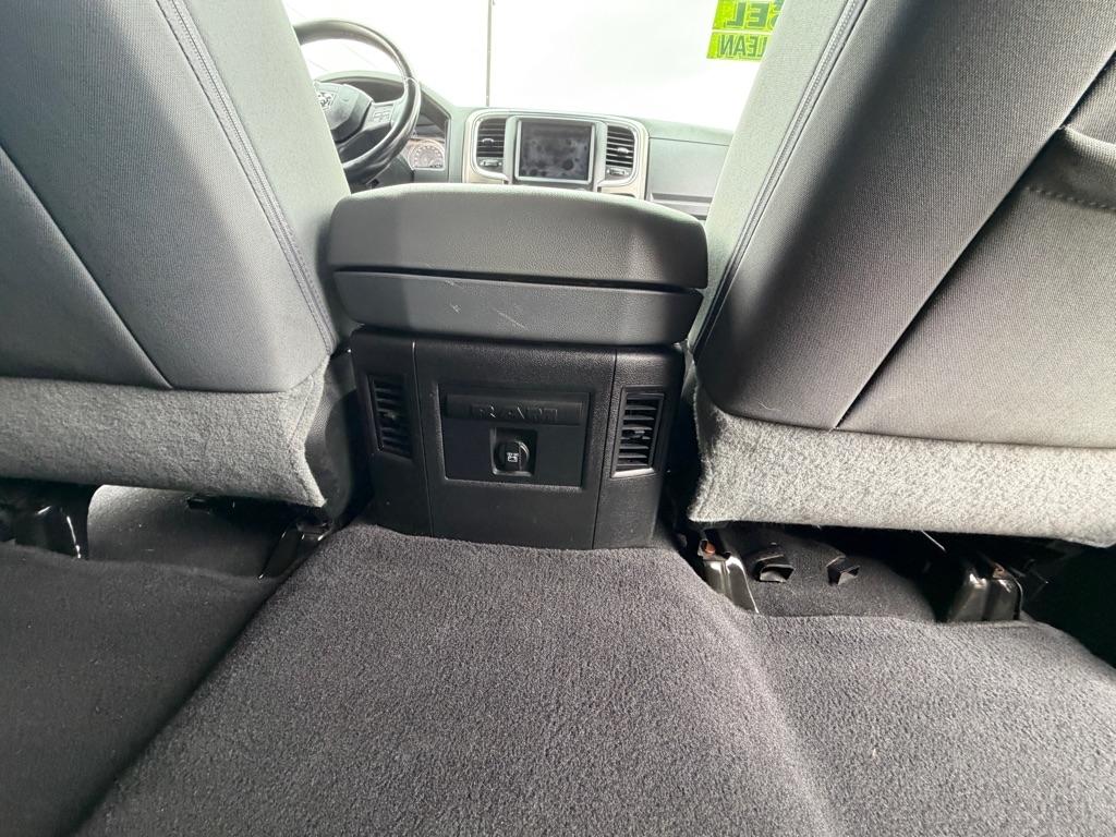 RAM 1500 SLT Crew Cab SWB 2WD 2018
