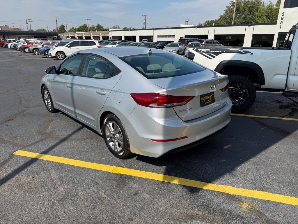 Hyundai Elantra Limited 2018