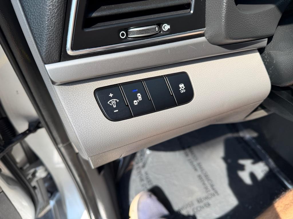 Hyundai Elantra Limited 2018