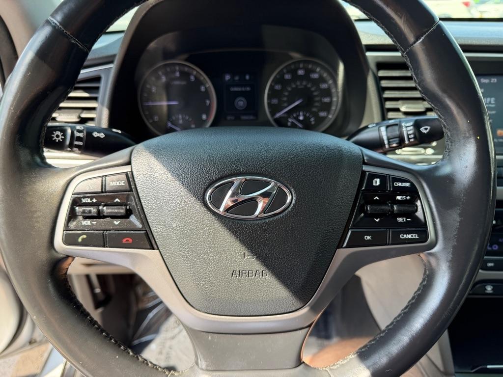 Hyundai Elantra Limited 2018
