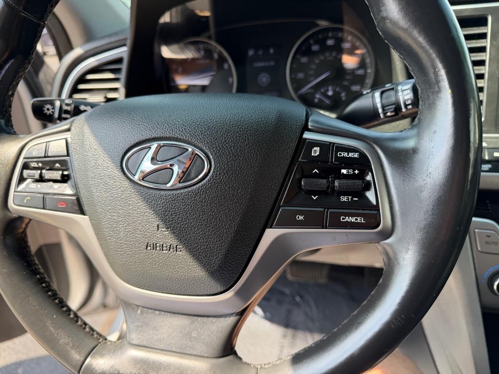Hyundai Elantra Limited 2018