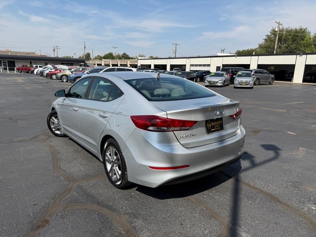Hyundai Elantra Limited 2018