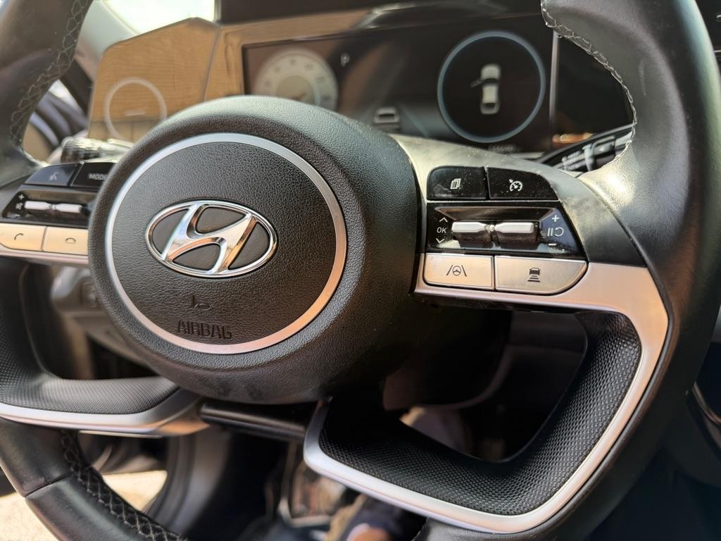 Hyundai Elantra SEL 2021