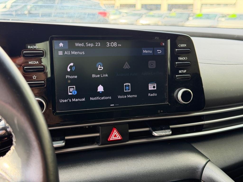 Hyundai Elantra SEL 2021