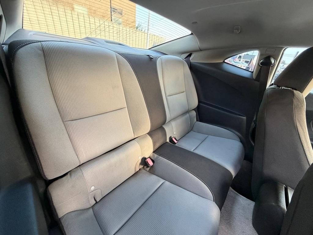 Chevrolet Camaro Coupe 1LT 2012
